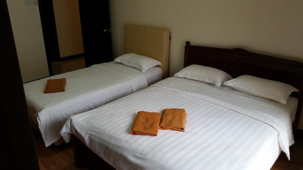 Marina Court Kota Kinabalu- Bigger Group Stay Together- 6 Bedroom Apartments Pokoj fotografie
