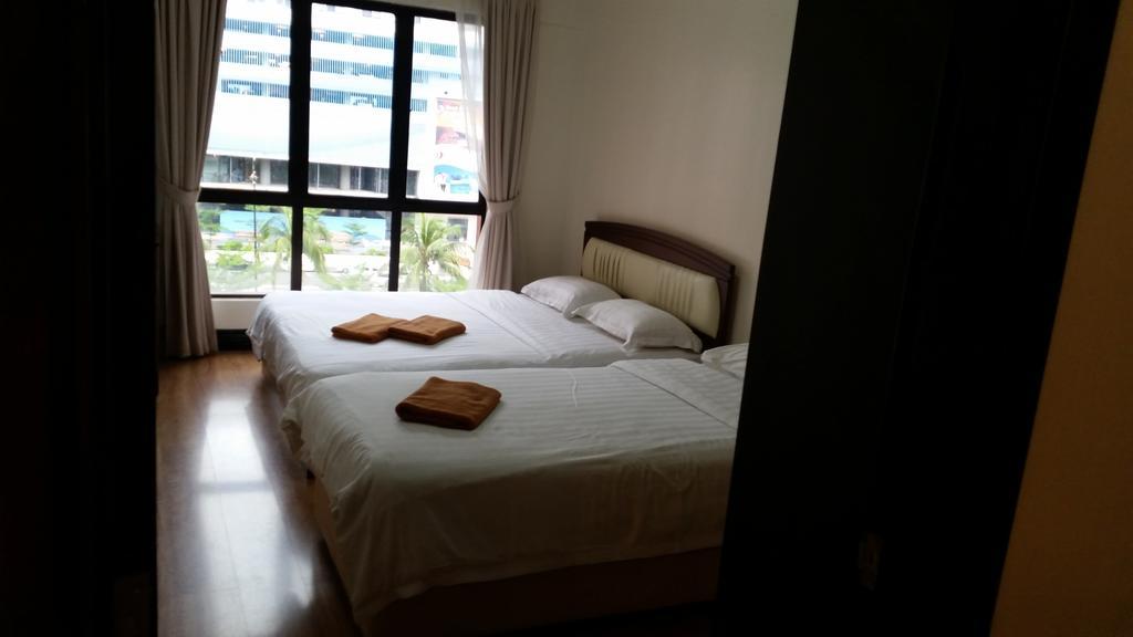 Marina Court Kota Kinabalu- Bigger Group Stay Together- 6 Bedroom Apartments Pokoj fotografie